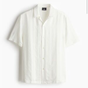 H&M White Short Sleeve Casual Button-Down Shirt